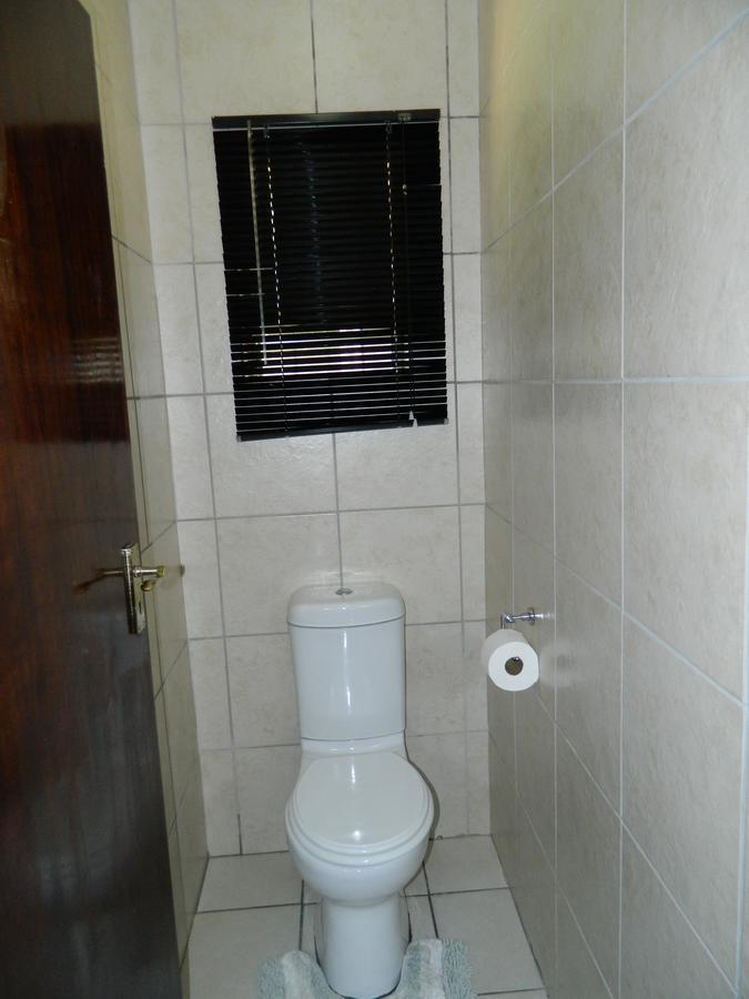 Guest House Gabby Klerksdorp Exterior photo